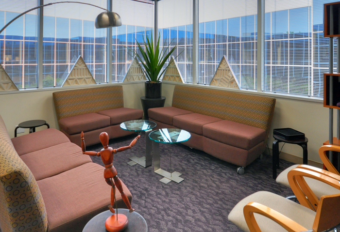 Los Angeles - Beverly Hills Room 3 Lounge